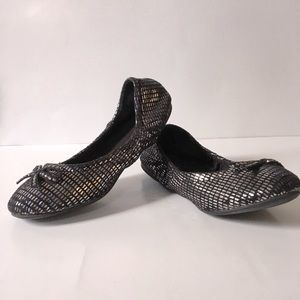 Justice Girls Flat Shoes Blk/silver sz 2.5